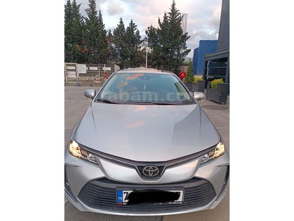 Sahibinden Toyota Corolla 1.5 Flame X-Pack 2022 Model