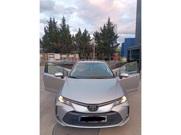 Sahibinden Toyota Corolla 1.5 Flame X-Pack 2022 Model