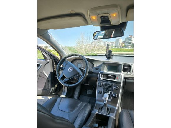 Sahibinden Volvo S60 1.6 D Advance 2013 Model