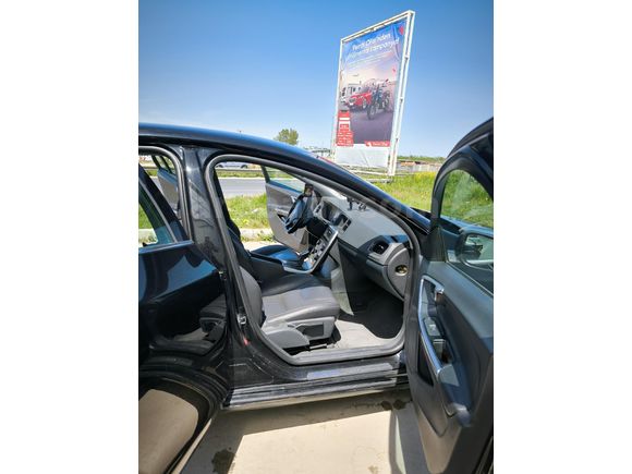 Sahibinden Volvo S60 1.6 D Advance 2013 Model