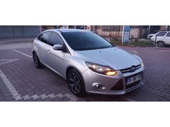 Sahibinden Ford Focus 1.6 TDCi Trend 2012 Model  226.000 km Gri (Gümüş)