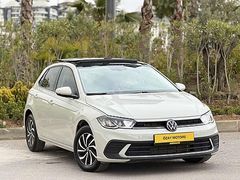 2021 MODEL VW POLO 1.0 TSI CAM TAVAN YETKİLİ SERVİS BAKIMLI