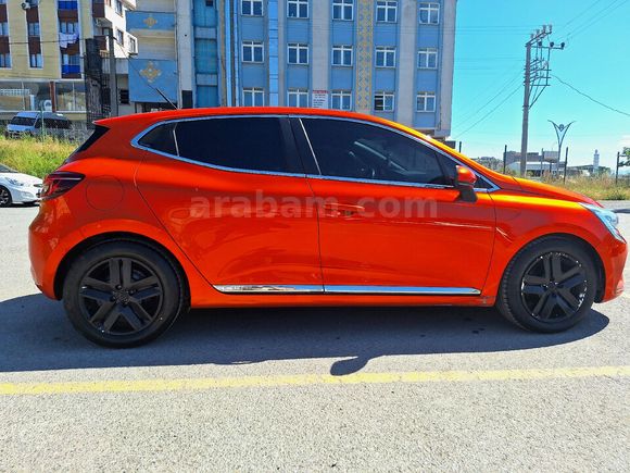 2020 CLIO 1.3 TCe EDC TOUCH BOYASIZ DEĞİŞENSİZ