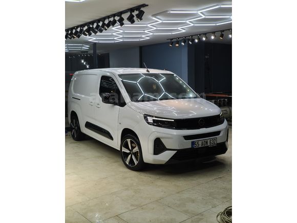 Sahibinden Opel Combo 1.5 CDTI Ultimate XL 2024 Model