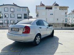 Sahibinden Hyundai Accent Era 1.4 Team 2010 Model  181.000 km Gri (Gümüş)