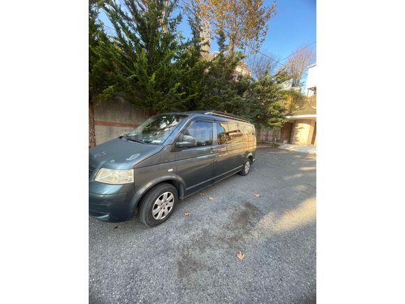 Sahibinden Volkswagen Caravelle 2.5 TDI Comfortline 2006 Model  350.000 km Lacivert