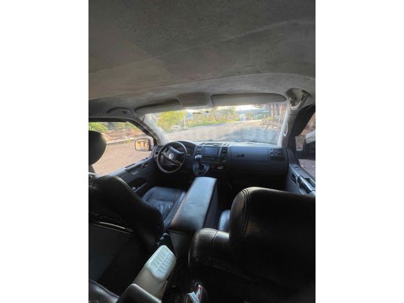 Sahibinden Volkswagen Caravelle 2.5 TDI Comfortline 2006 Model  350.000 km Lacivert
