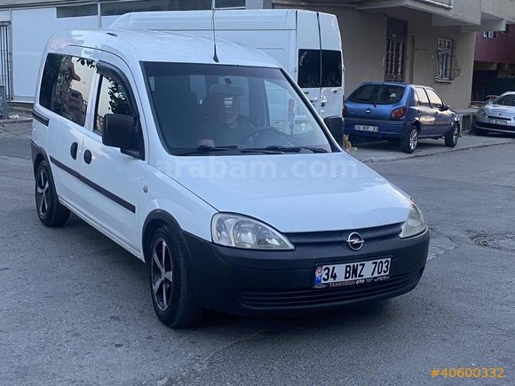 KREDİLİ-SENETLİ-TAKSİTLİ--KAZASIZ BOYASIZ OPEL COMBO DİZEL