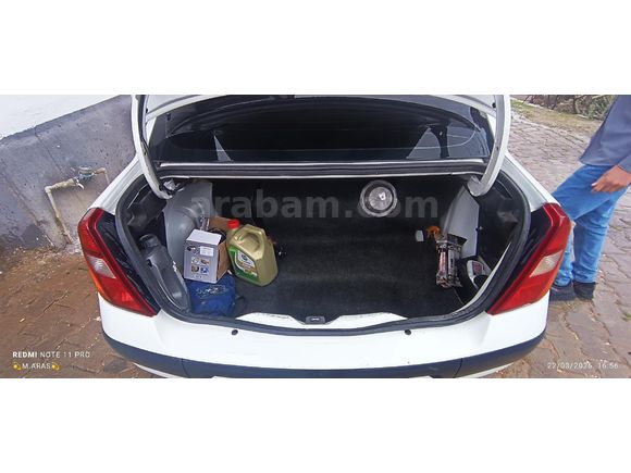 Sahibinden Renault Clio 1.4 Authentique 2004 Model