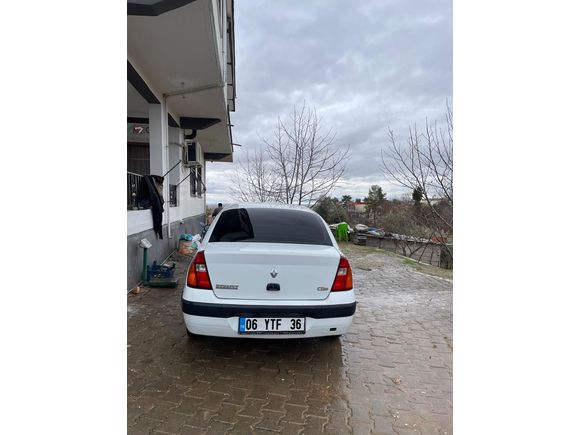 Sahibinden Renault Clio 1.4 Authentique 2004 Model