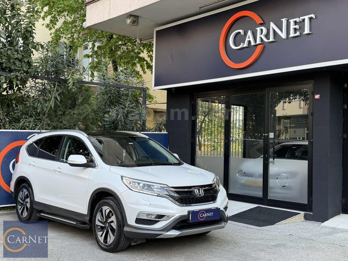 Galeriden Honda CR-V 1.6 i-DTEC Executive 2015 Model İstanbul 123.000 km Beyaz 1