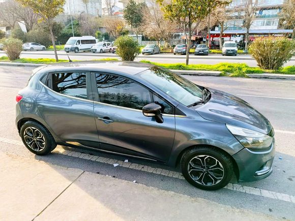 Sahibinden Renault Clio 0.9 TCe Joy 2020 Model