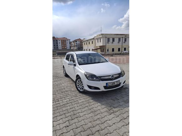 Otomatik 1.6 Opel Astra 152bin km 2012 Model Konya