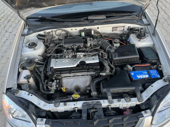 Sahibinden Hyundai Accent 1.6 Admire 2005 Model 