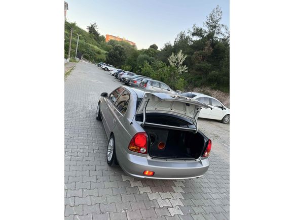 Sahibinden Hyundai Accent 1.6 Admire 2005 Model 