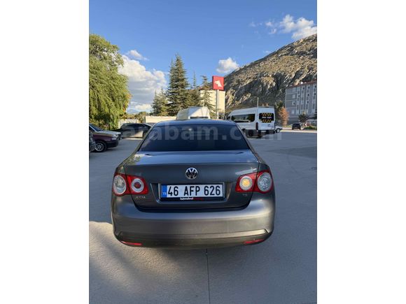 Sahibinden Volkswagen Jetta 1.4 TSi Midline 2010 Model 