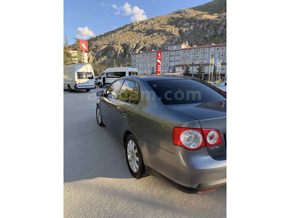 Sahibinden Volkswagen Jetta 1.4 TSi Midline 2010 Model 