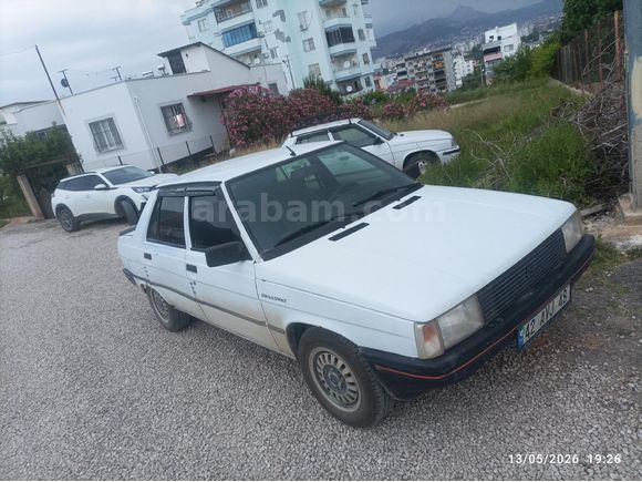 Sahibinden Renault R 9 1.4 Broadway GTE 1992 Model