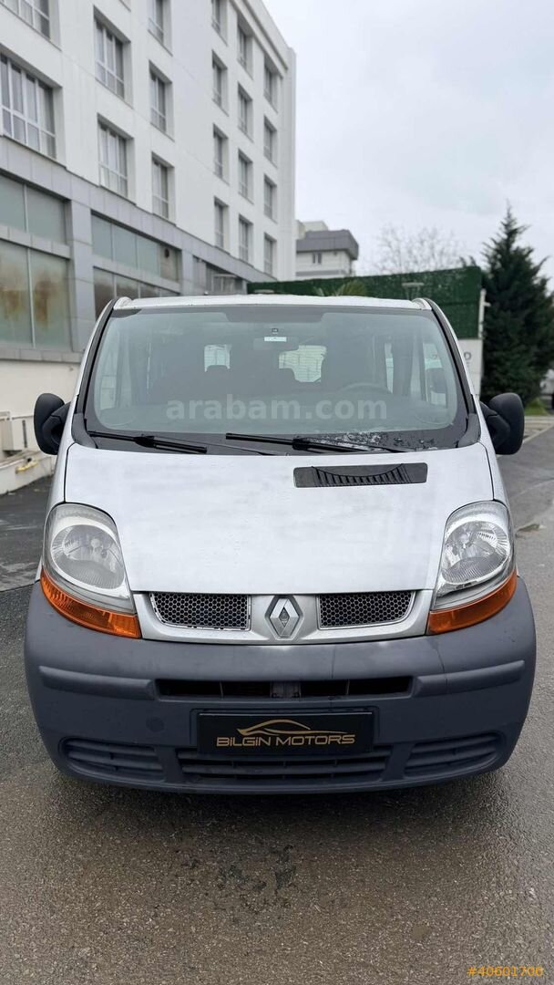 Galeriden Renault Trafic 1.9 DCI Comfort 2006 Model İstanbul 400.000 km Gri 7