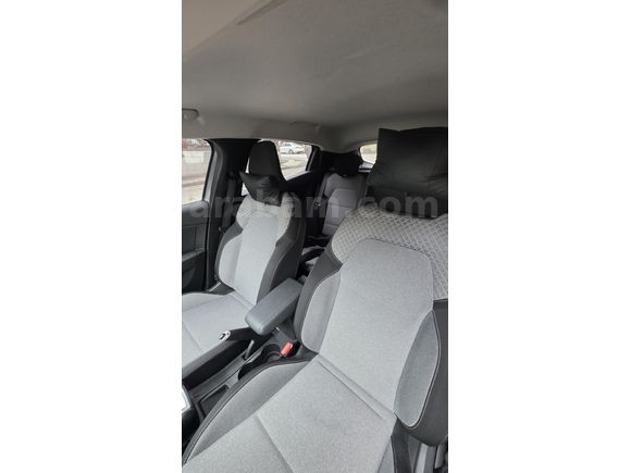 Sahibinden Renault Clio 1.0 TCe Evolution 2023 Model