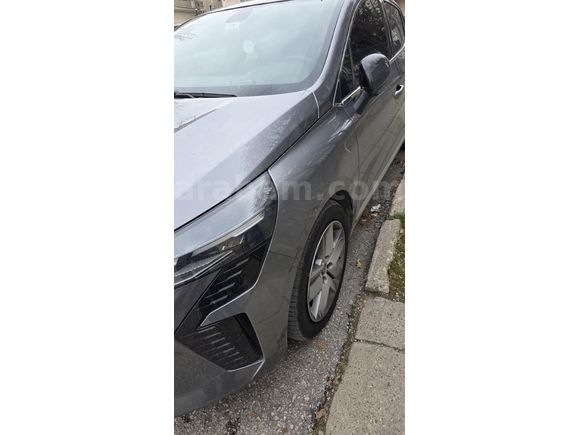 Sahibinden Renault Clio 1.0 TCe Evolution 2023 Model