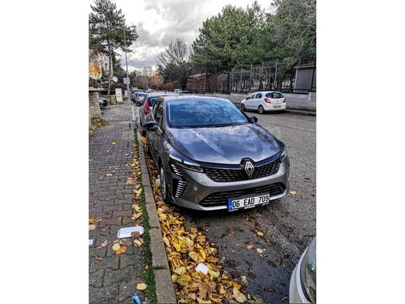 Sahibinden Renault Clio 1.0 TCe Evolution 2023 Model