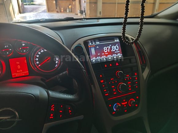 Sahibinden Opel Astra 1.3 CDTI Active 2013 Model  118000 km Beyaz