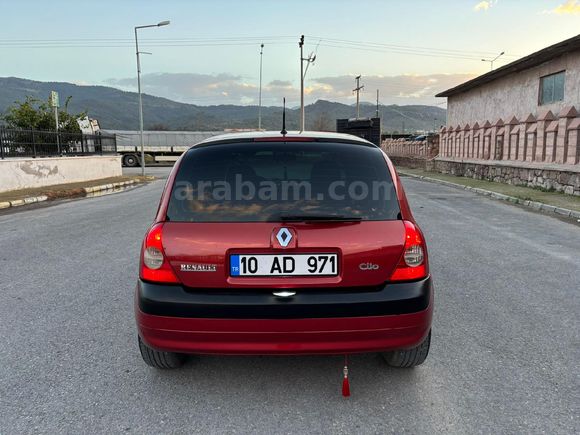 Sahibinden Renault Clio 1.2 Authentique 2004 Model