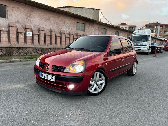 Sahibinden Renault Clio 1.2 Authentique 2004 Model