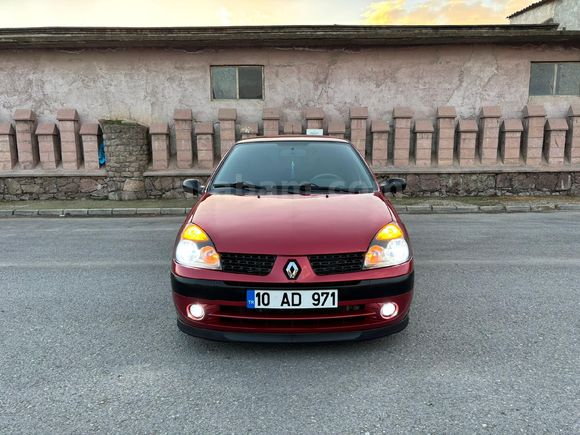 Sahibinden Renault Clio 1.2 Authentique 2004 Model