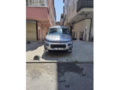 Sahibinden Citroen Berlingo 1.5 BlueHDI Feel Bold 2023 Model  22000 km Gri (metalik)