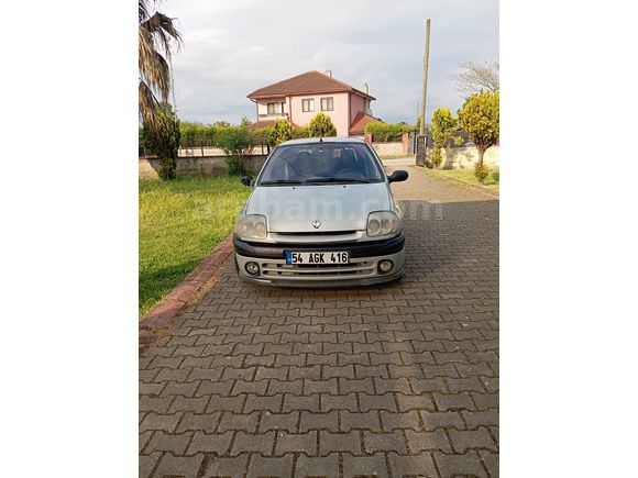 Sahibinden Renault Clio 1.6 RXT 2000 Model
