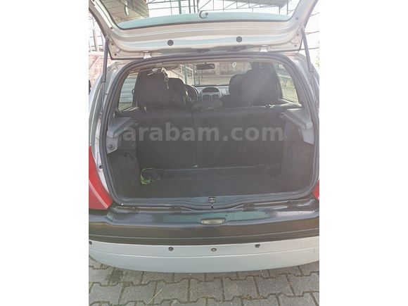 Sahibinden Renault Clio 1.6 RXT 2000 Model