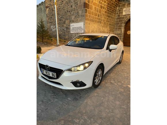 Sahibinden Mazda 3 1.5 SkyActive-G Reflex 2015 Model 