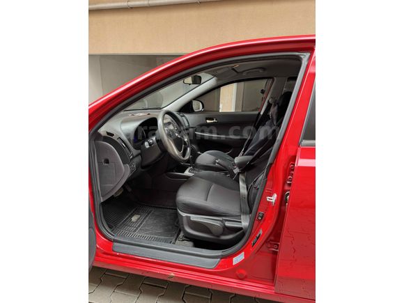 Sahibinden Hyundai i30 1.6 CRDi Mode 2011 Model 