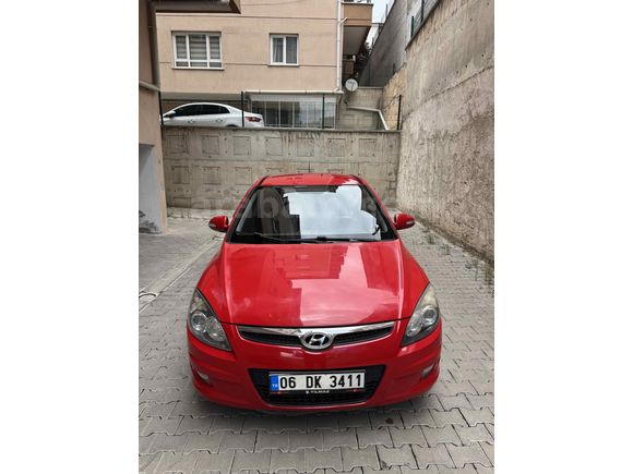 Sahibinden Hyundai i30 1.6 CRDi Mode 2011 Model 