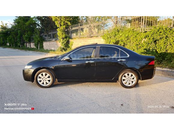 Makam paket Honda Accord 2.4 Executive 2005 Model