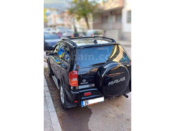 Galeriden Toyota RAV4 2.0 2002 Model İzmir
