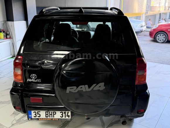 Galeriden Toyota RAV4 2.0 2002 Model İzmir