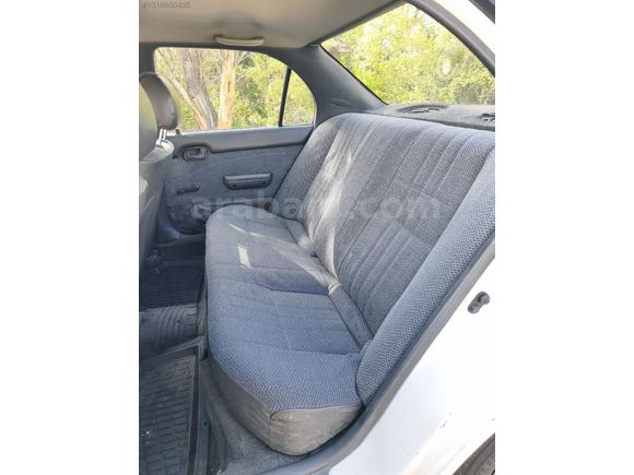 TOYOTA COROLLA 1.3 XL EFASANE KASA