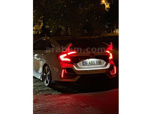 Sahibinden Honda Civic 1.6i VTEC Elegance 2018 Model  155.000 km Beyaz