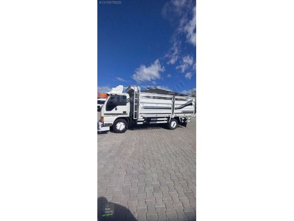 Özen Otomotiv'den Damperli Isuzu NPR 2000