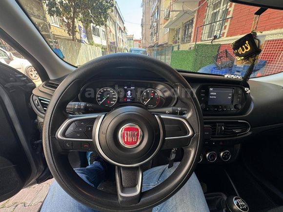 Sahibinden Fiat Egea 1.4 Fire Easy 2022 Model