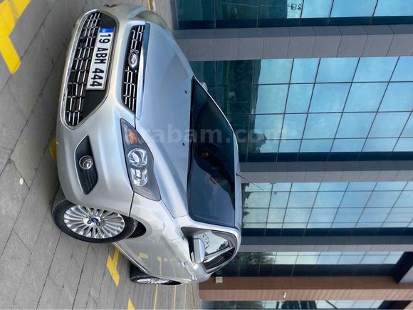 Sahibinden Ford Focus 1.6 TDCi Titanium 2011 Model 