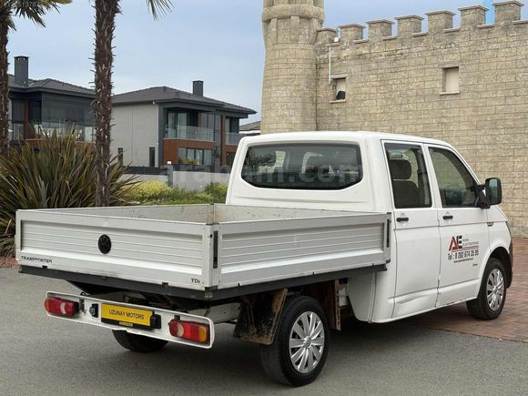 HATASIZ 2017 VOLKSWAGEN TRANSPORTER 5+1 260.000 KM