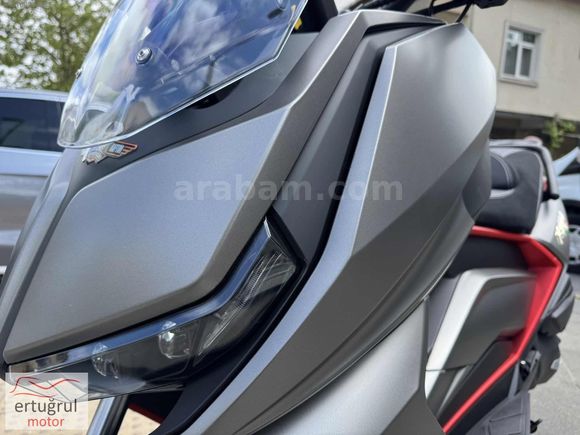 ERTUĞRUL MOTORDAN REGAL RAPTOR X-SUV 250 MAXİ SCOOTER