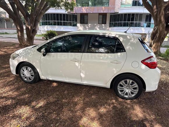 2012 Model Toyota Auris Otomatik