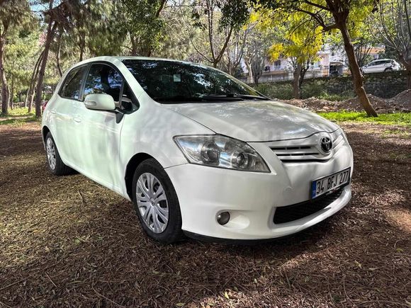2012 Model Toyota Auris Otomatik