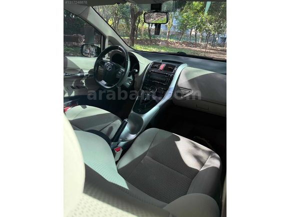 2012 Model Toyota Auris Otomatik