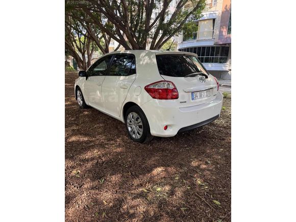 2012 Model Toyota Auris Otomatik